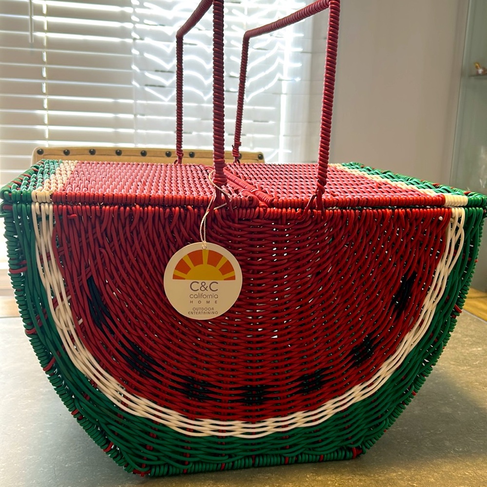 C&C California Home Wicker Watermelon Picnic Basket Double Flap Lids/Handles NWT - Picture 2 of 5